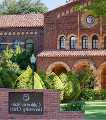 科罗拉多州立大学/加州大学申请费减免照片